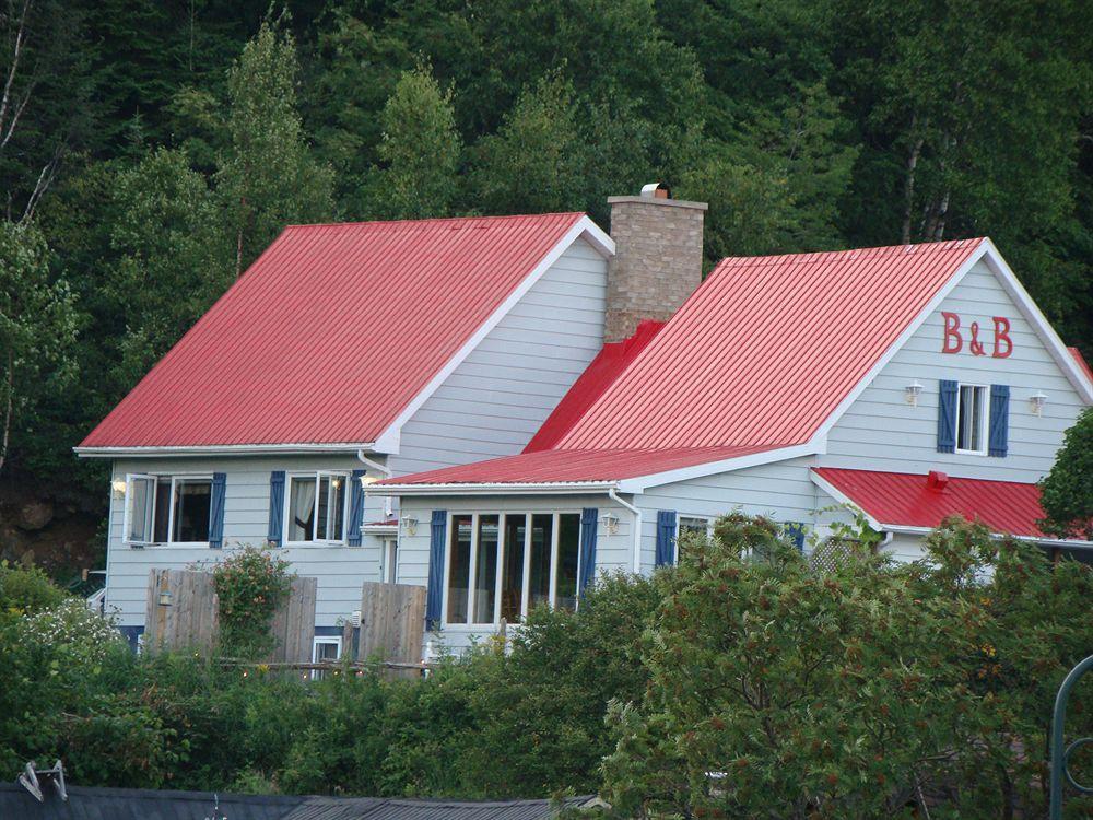 Auberge La Chatelaine Hotel La Malbaie Exterior photo